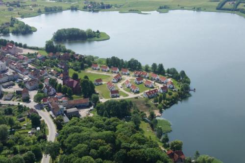 Fotografie z fotogalerie ubytování Mazurska Villa Deluxe w Pasymiu z prywatnym pomostem na jezioro Kalwa i łodzią na wyłączność Najwyższe Premium w Osada Zamkowa v destinaci Pasym