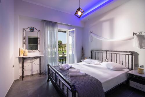 Gallery image of A Ponte Studios & Apartments in Sikia
