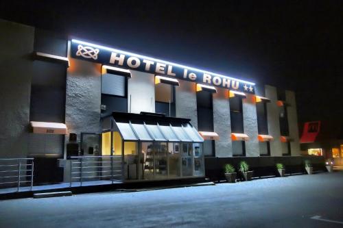 Gallery image of Hôtel le Rohu in Séné
