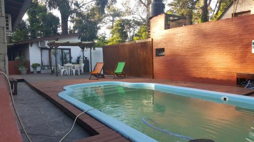 Cabañas del Gordo tesisinde veya buraya yakın yüzme havuzu