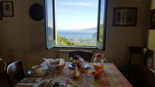 Naturlandskabet i nærheden af feriegården