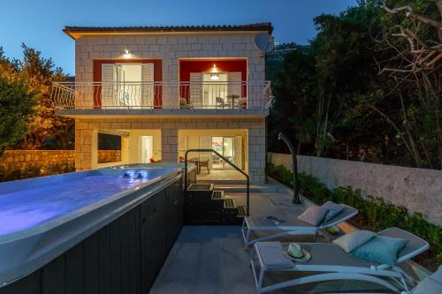 Hedera Estate, Villa Hedera V