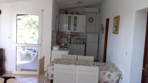 Dapur atau dapur kecil di Iva