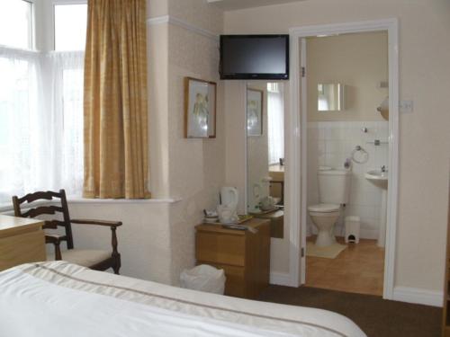 Gallery image of Seaforth Guest House - Pleasure Beach in Blackpool