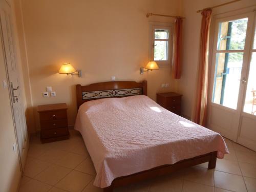 Gallery image of ARONIS Studios in Kapsali