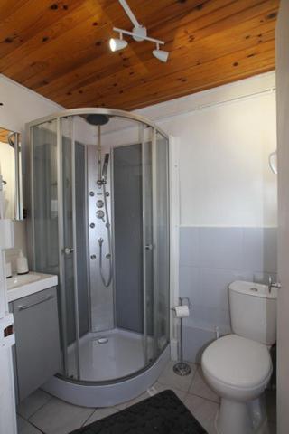 Koupelna v ubytování La maison des pêcheurs