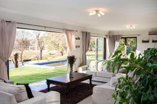 Gallery image of Rivendell in Hartbeespoort