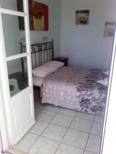 Gallery image of Rooms to let Rena in Monolithos
