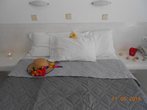 Gallery image of Rooms to let Rena in Monolithos