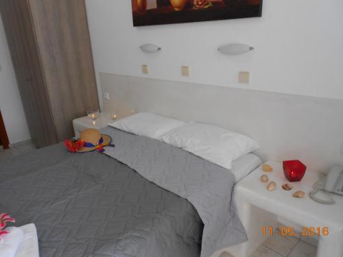 Gallery image of Rooms to let Rena in Monolithos