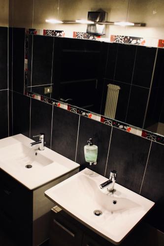 Bilik mandi di Panoramahotel Unterinnerhof