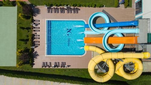 Kolam renang di atau dekat dengan NG Afyon Wellness & Convention