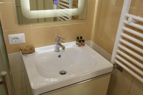 Bany a Mervin Hotel