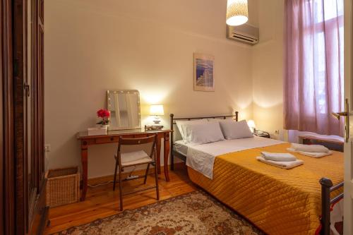 Stately central apartment