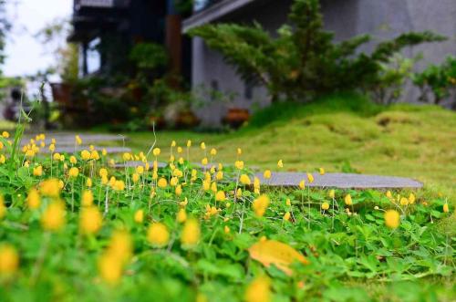 建築師湧泉泡湯會館にある庭