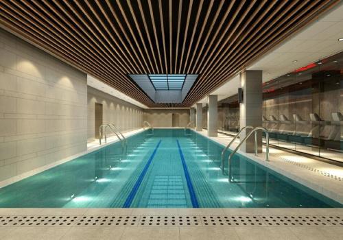 Swimming pool sa o malapit sa Shanghai Pagoda INNO Hotel