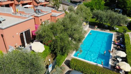 Πισίνα στο ή κοντά στο Holidays Residence