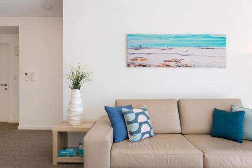 A seating area at Beachside Living - South Fremantle