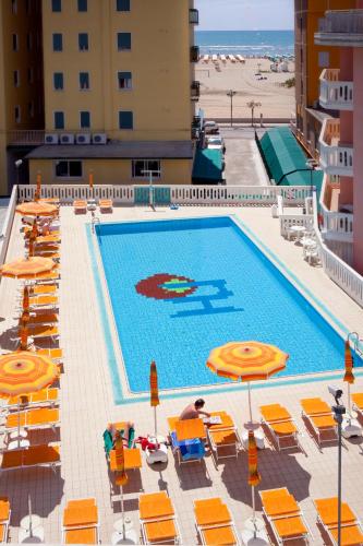 Bazén v ubytování Hotel Universal nebo v jeho okolí