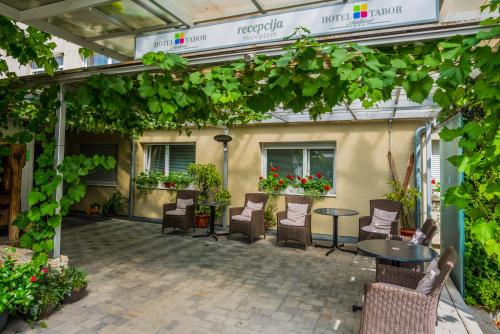 Zahrada ubytování Hotel Tabor Maribor