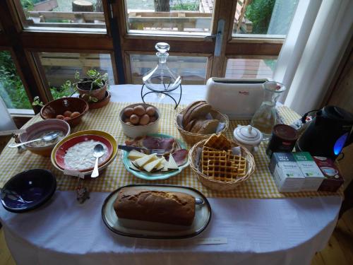 Jídlo v penzionu nebo okolí