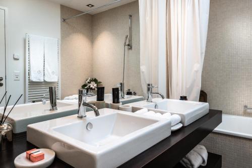Koupelna v ubytování Le Bijou LQ80 Jacuzzi Penthouse