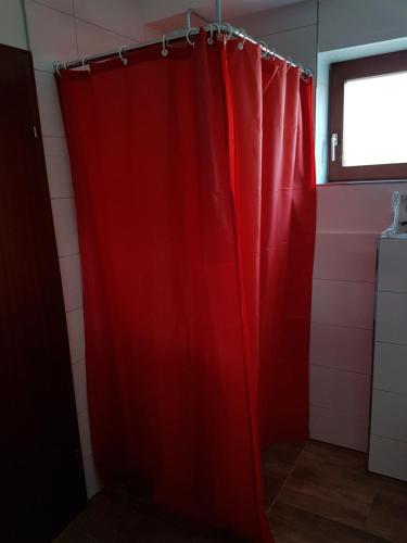 Gambar di galeri bagi Apartment An der Weinstraße di Oberotterbach