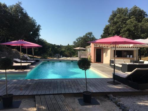 Piscina en o cerca de Au Gre Du Sud