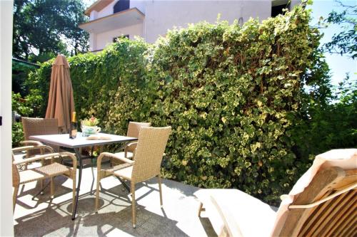 Apartment Amela