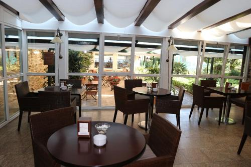 Hotel Virxe da Cerca by Pousadas de Compostela, Santiago de ...