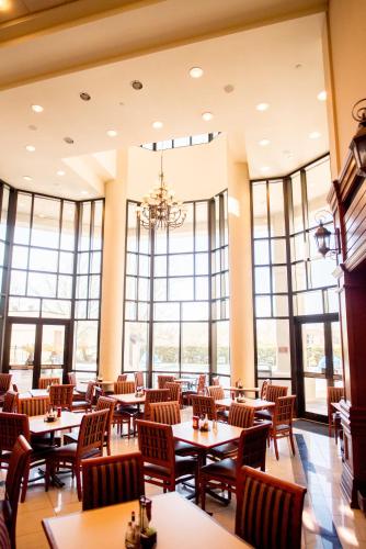 Ресторан / где поесть в The Cook Hotel and Conference Center at LSU