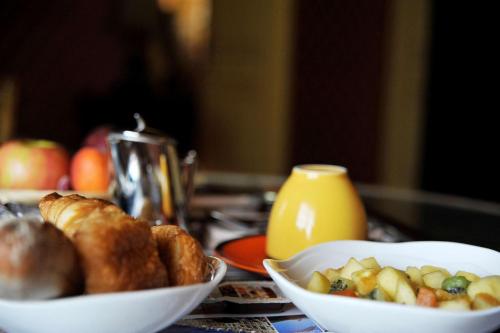 Jídlo v hotelu nebo okolí
