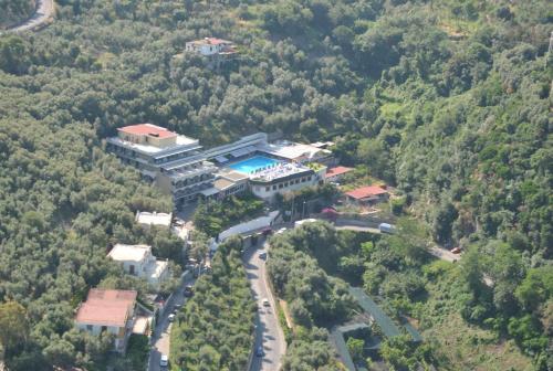 an aerial view of a house with a swimming pool at Best Western Hotel La Solara in Sorrento