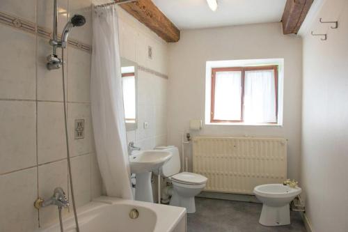 Ένα μπάνιο στο Ancien relais de la diligence