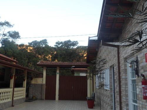 Το κτήριο όπου στεγάζεται  το πανδοχείο