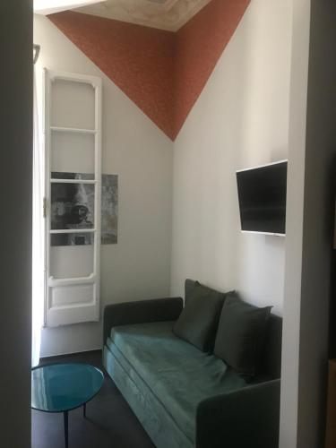Un lugar para sentarse en Napoli Svelata