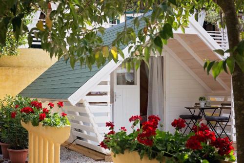 Taman di luar Camping Resort Tina Vrsar