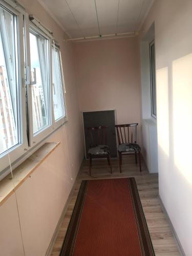 Μια τηλεόραση ή/και κέντρο ψυχαγωγίας στο Clean apartment on Lunacharskogo street