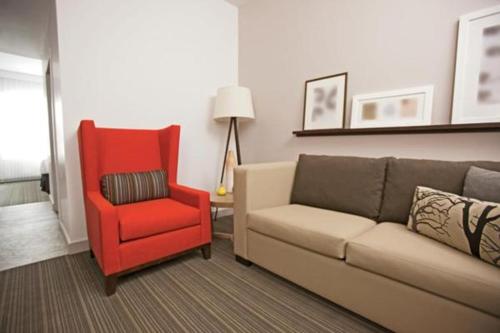Гостиная зона в Country Inn & Suites by Radisson, Cincinnati Airport, KY