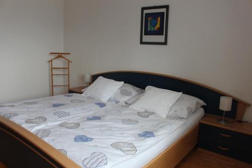 Postel nebo postele na pokoji v ubytování Ferienwohnung by Josef Lanzinger