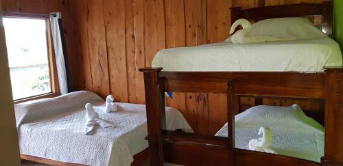 Postel nebo postele na pokoji v ubytování Mora's Place B&B