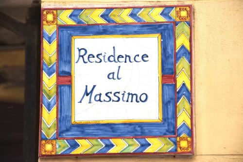 a sign that says resistance at masina in a colorful frame at Appartamenti-Residence Al Massimo in Palermo