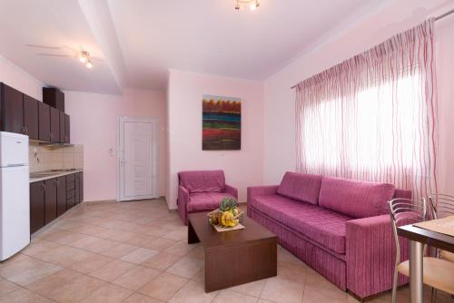 Gallery image of Nikolas Studios in Chrysi Ammoudia