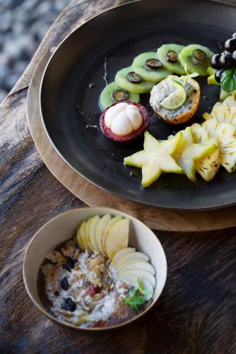 Mad på resortet eller i nærheden