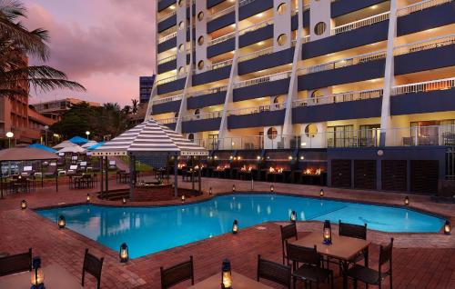 Бассейн в First Group Margate Sands или поблизости