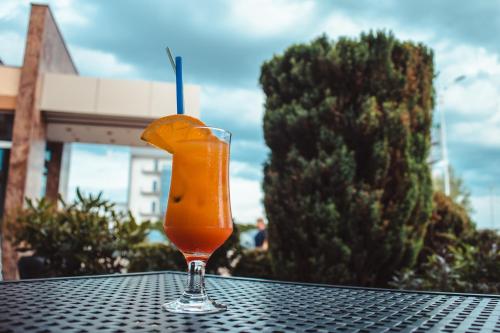 Nápoje v ubytování Celly Hotel