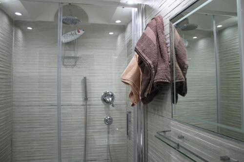 A bathroom at A due passi dal Duomo