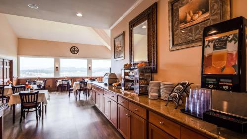 Παροχές για τσάι/καφέ στο Best Western Pier Point Inn