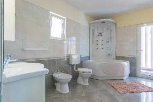 Kúpeľňa v ubytovaní Holiday Home Matela