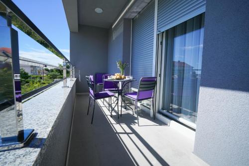 Balkoni atau teres di Apartmani Župan